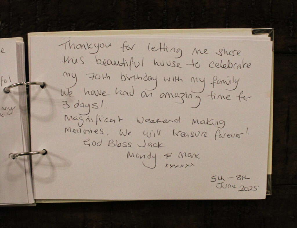 Handwritten guest book entry from visitors staying at Habberjam Farm